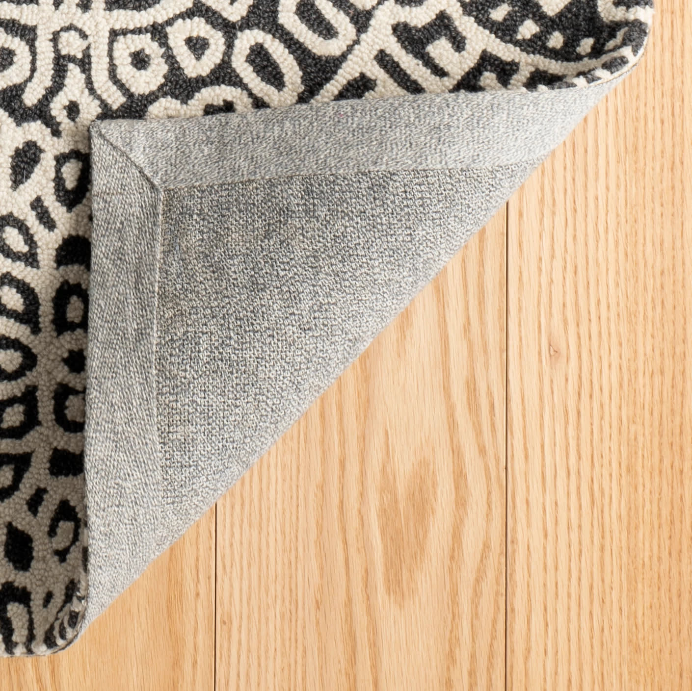 Temple Hand Micro Hooked Wool Rug | Charcoal - Image 6