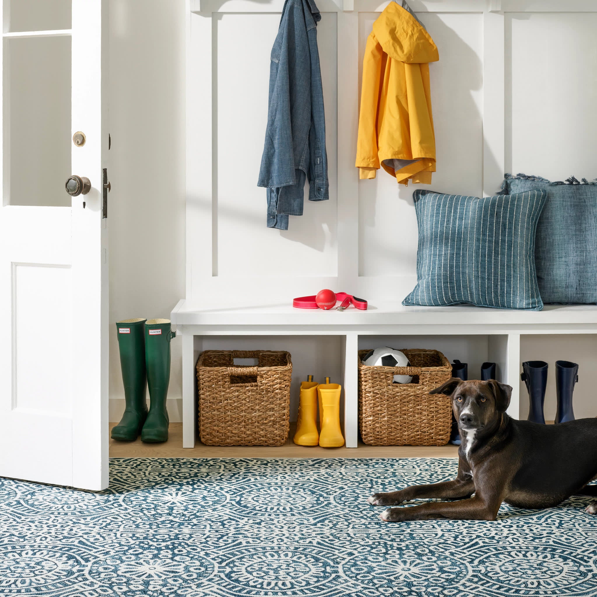 Temple Machine Washable Rug | Ink - Image 2