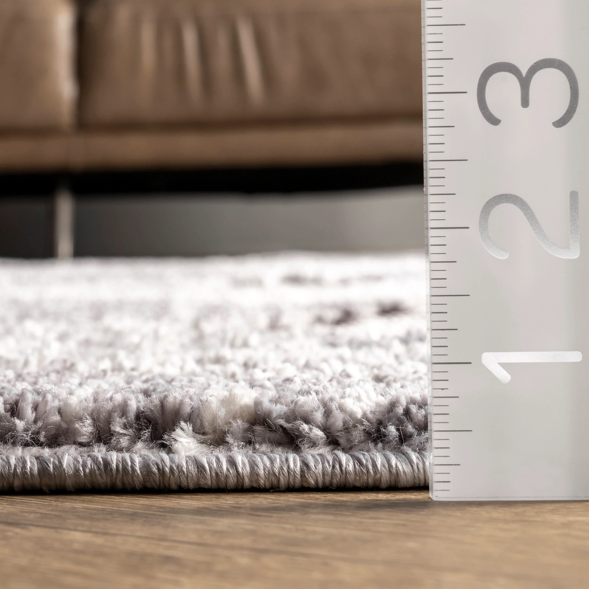 Textured Herringbone Tasseled Rug | Light Grey - Image 5