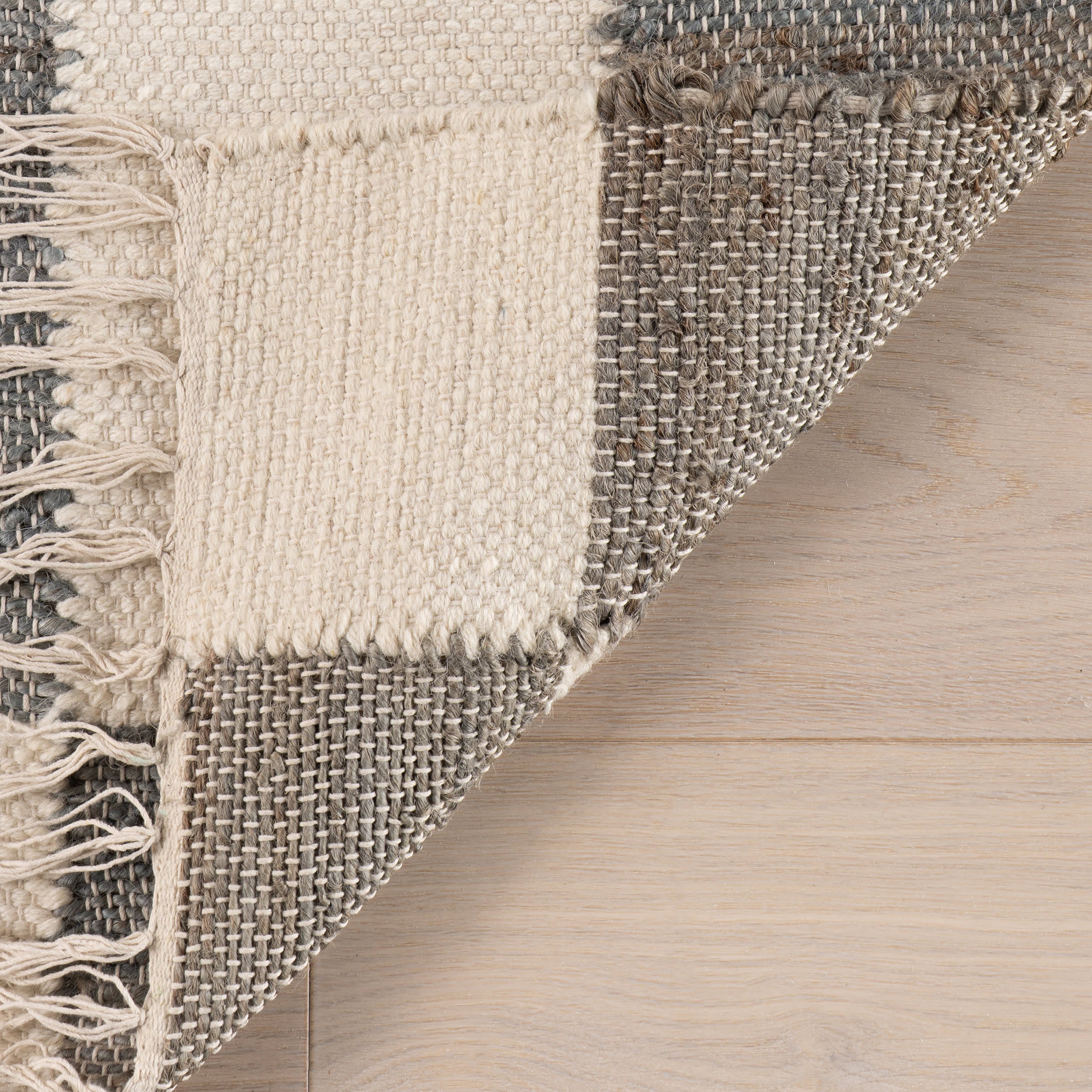 Tierra Jute Modern Farmhouse Rug | Charcoal - Image 8