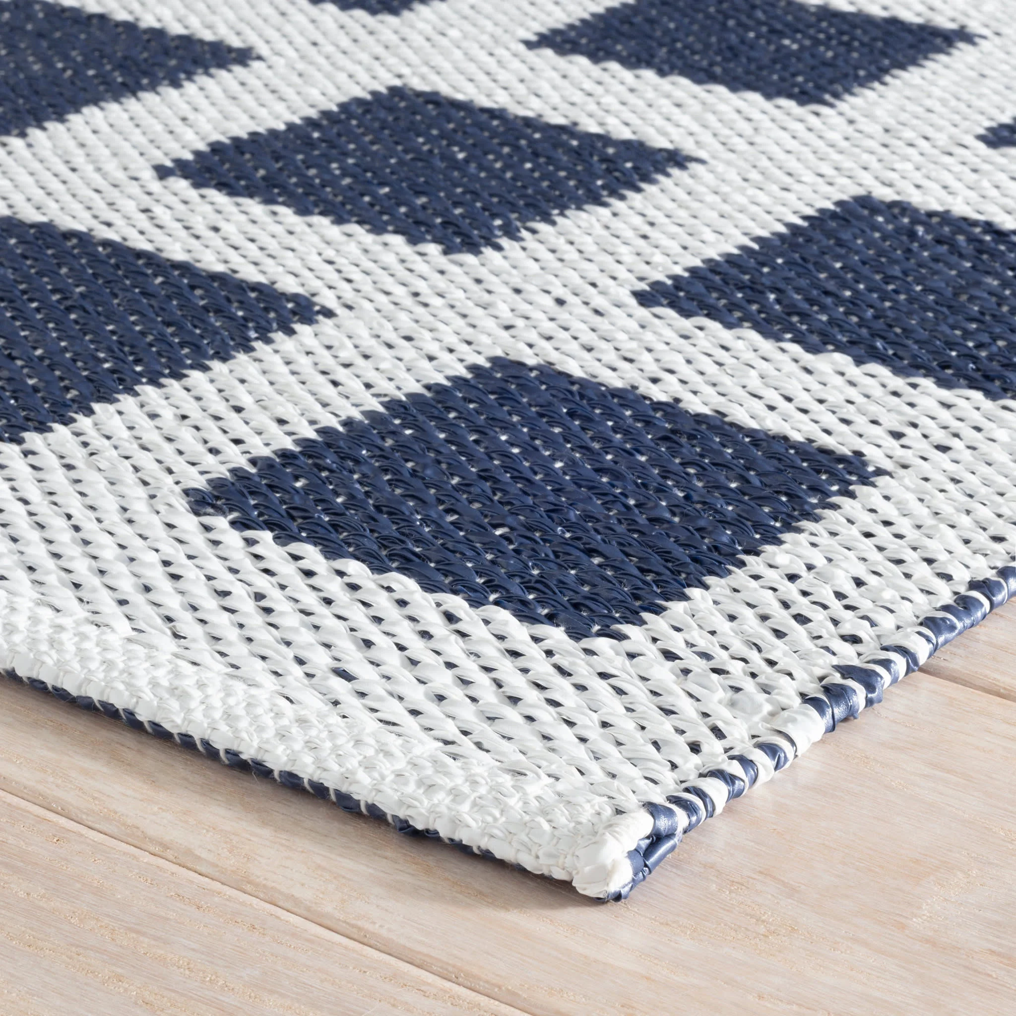 Titto Handwoven Indoor/Outdoor Rug | Navy - Image 4