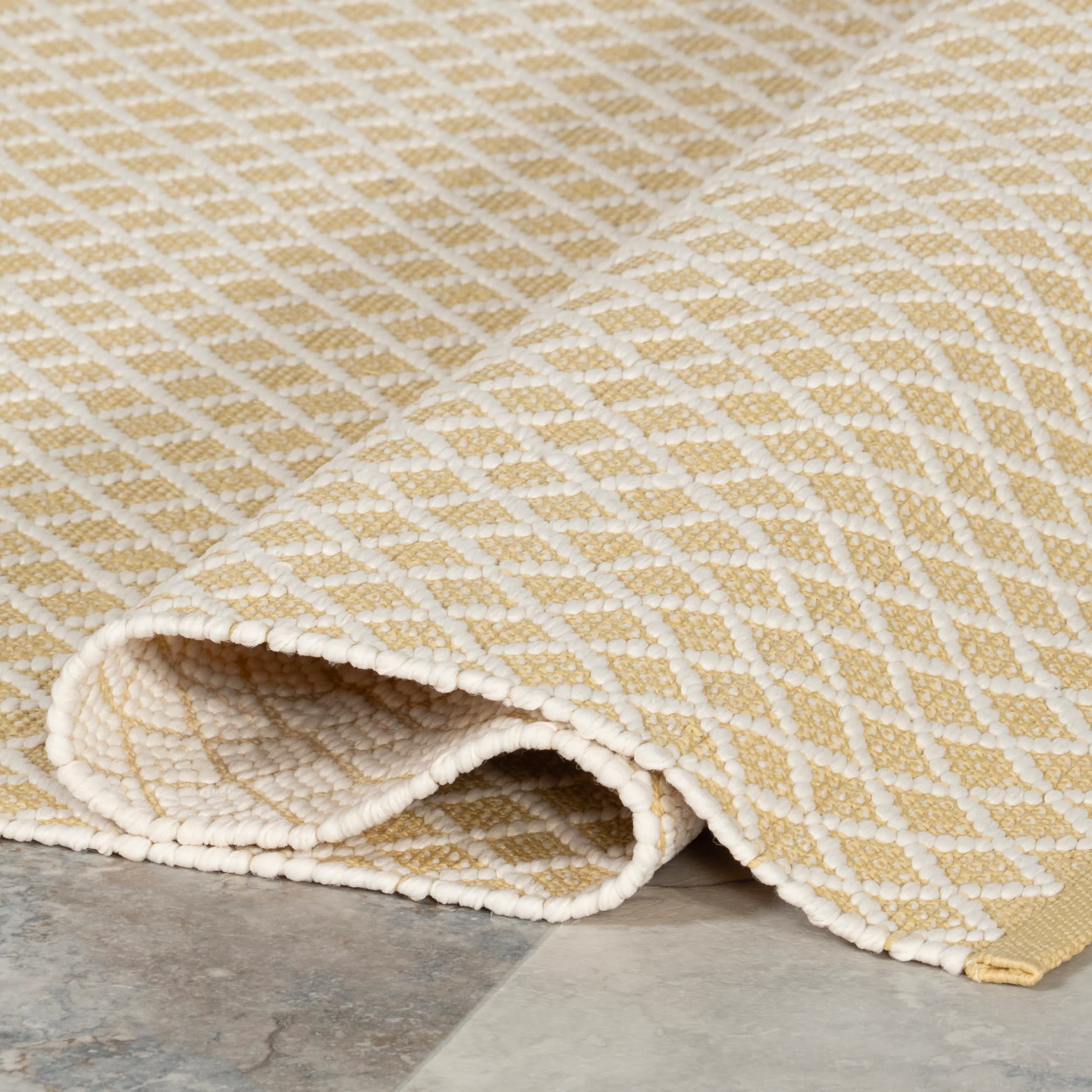 Trellis Handwoven Indoor/Outdoor Rug | Beige - Image 8