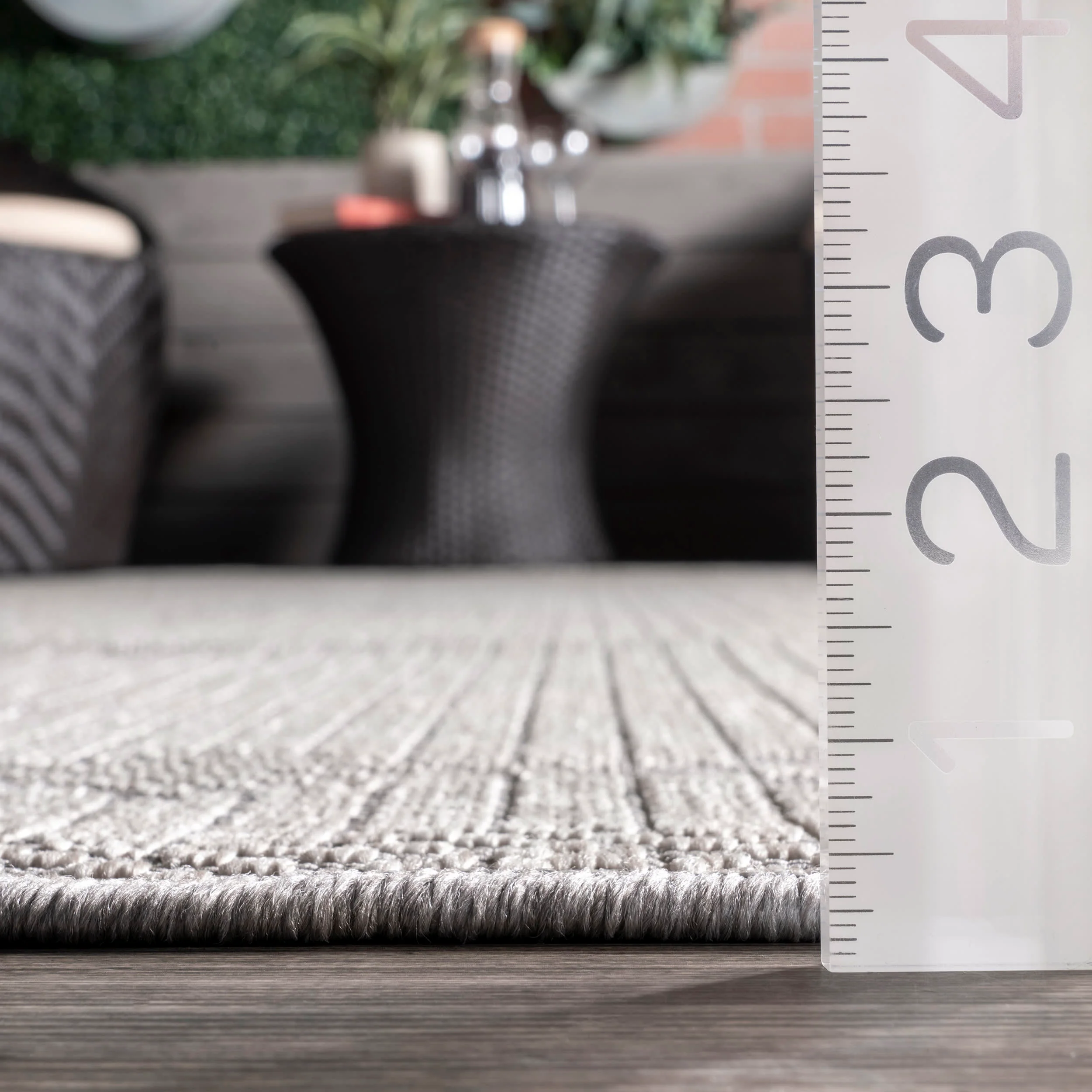 Tribal Indoor/Outdoor Flatweave Rug | Light Grey - Image 5