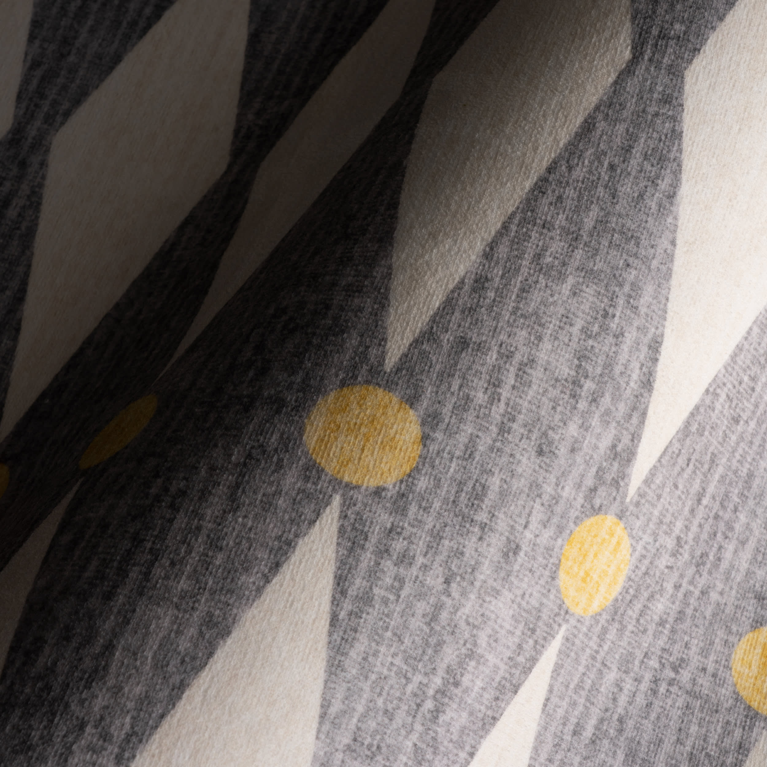 Vanu Diamond Washabe Rug | Grey - Image 3