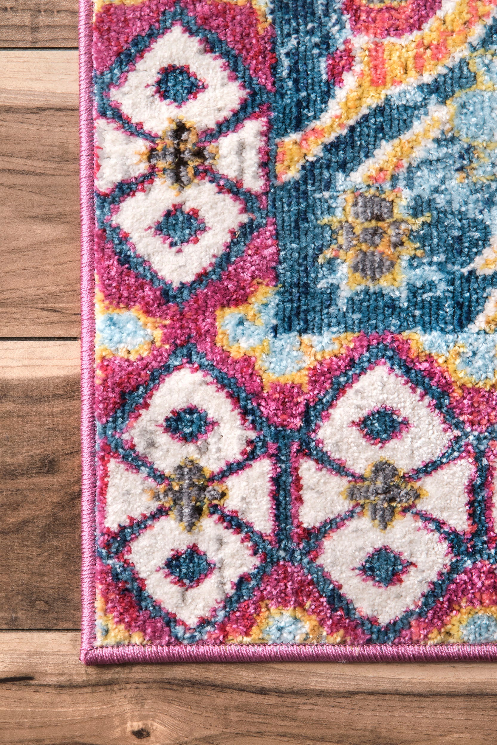 Vena Medallion Rug | Red - Image 3