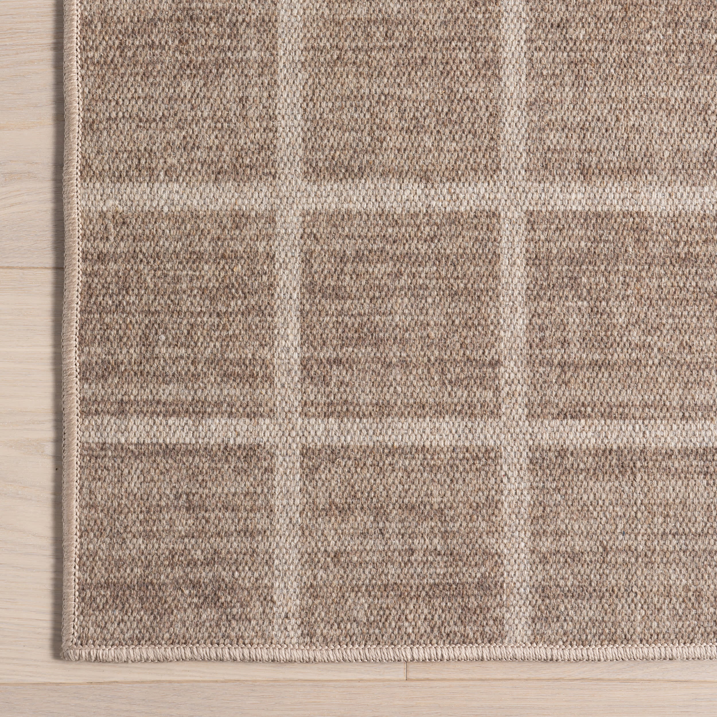Verity Checkered Washable Rug | Brown - Image 4