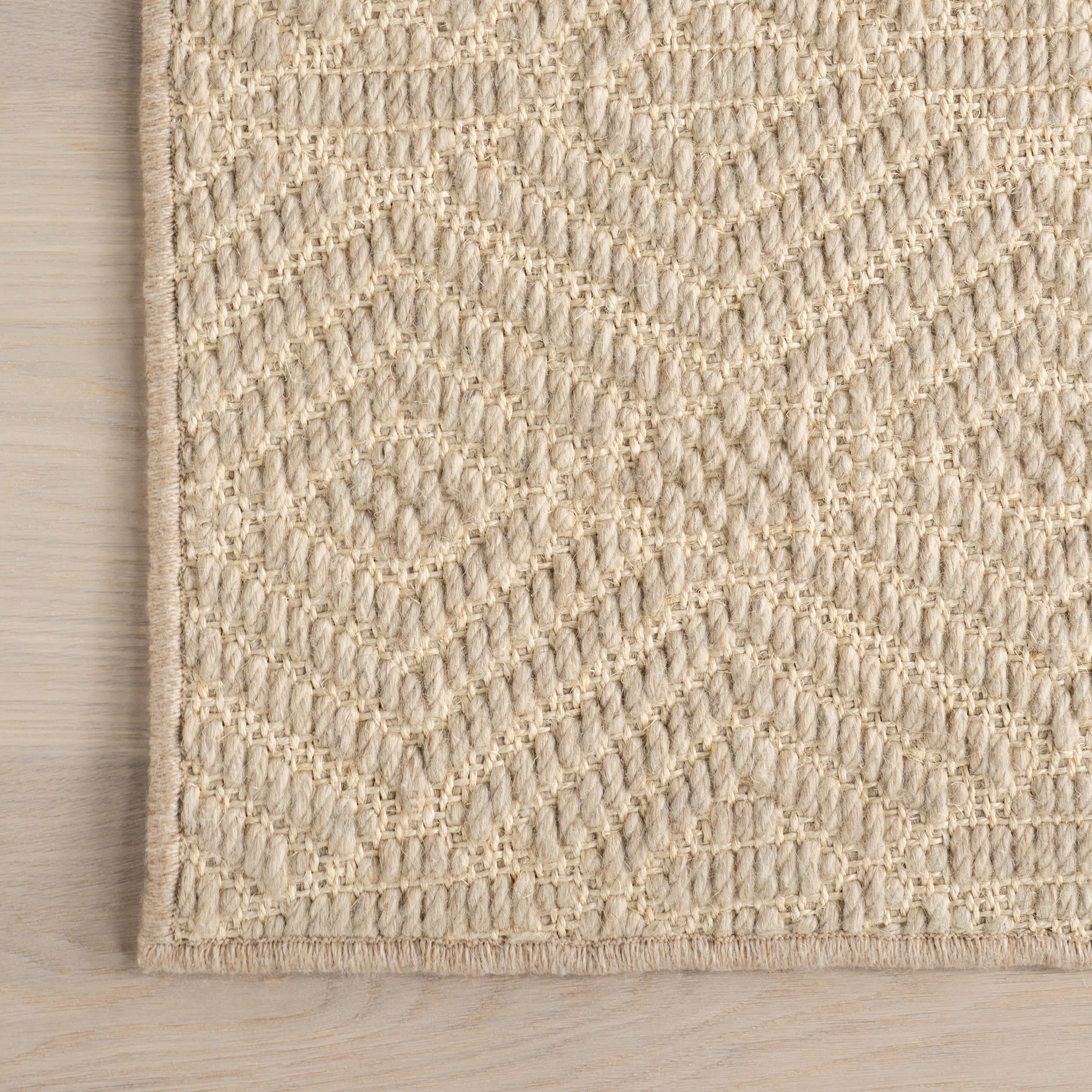 Verna Geometric Wool-Blend Rug | Natural - Image 4
