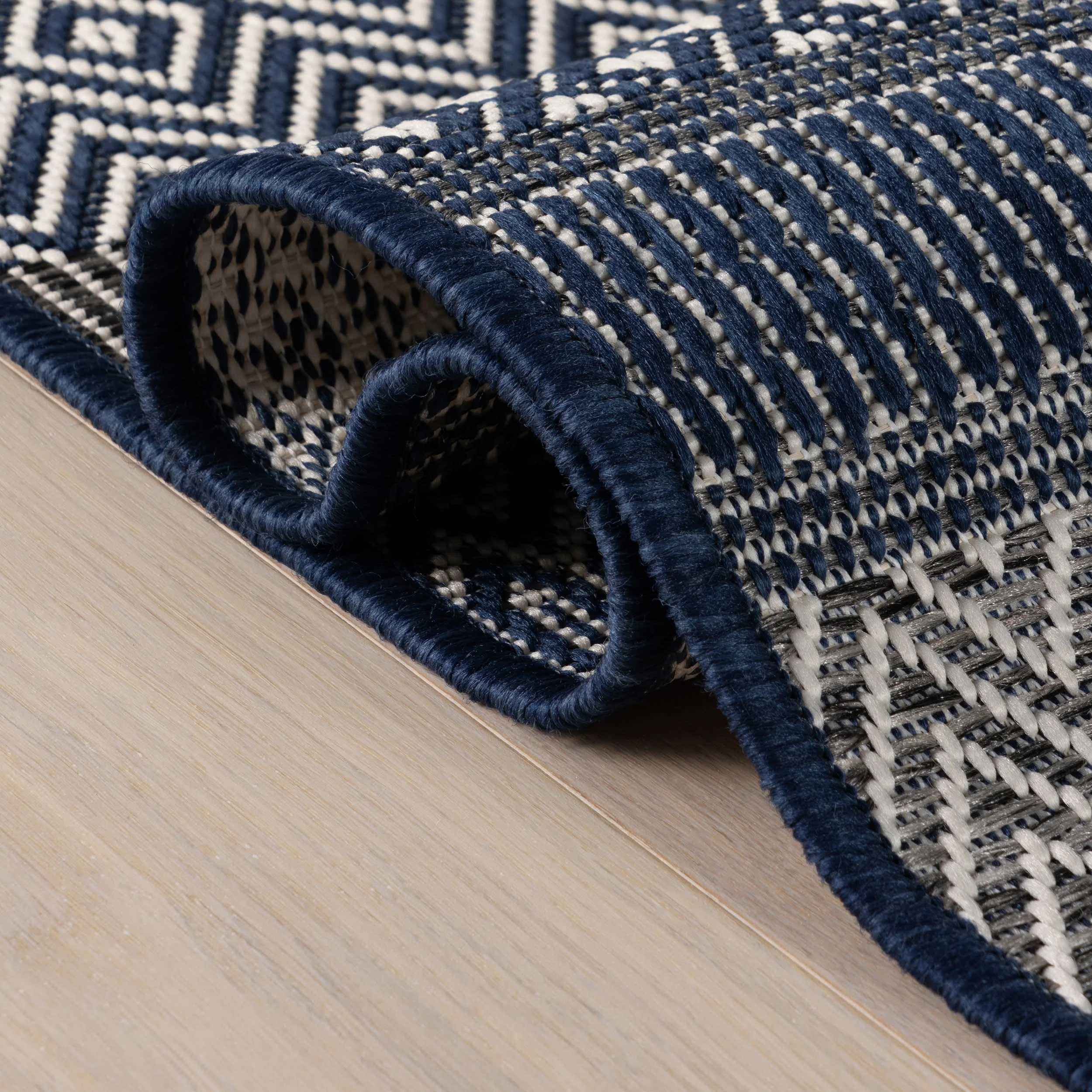 Vielle Modern Abstract Indoor/Outdoor Rug | Navy - Image 11
