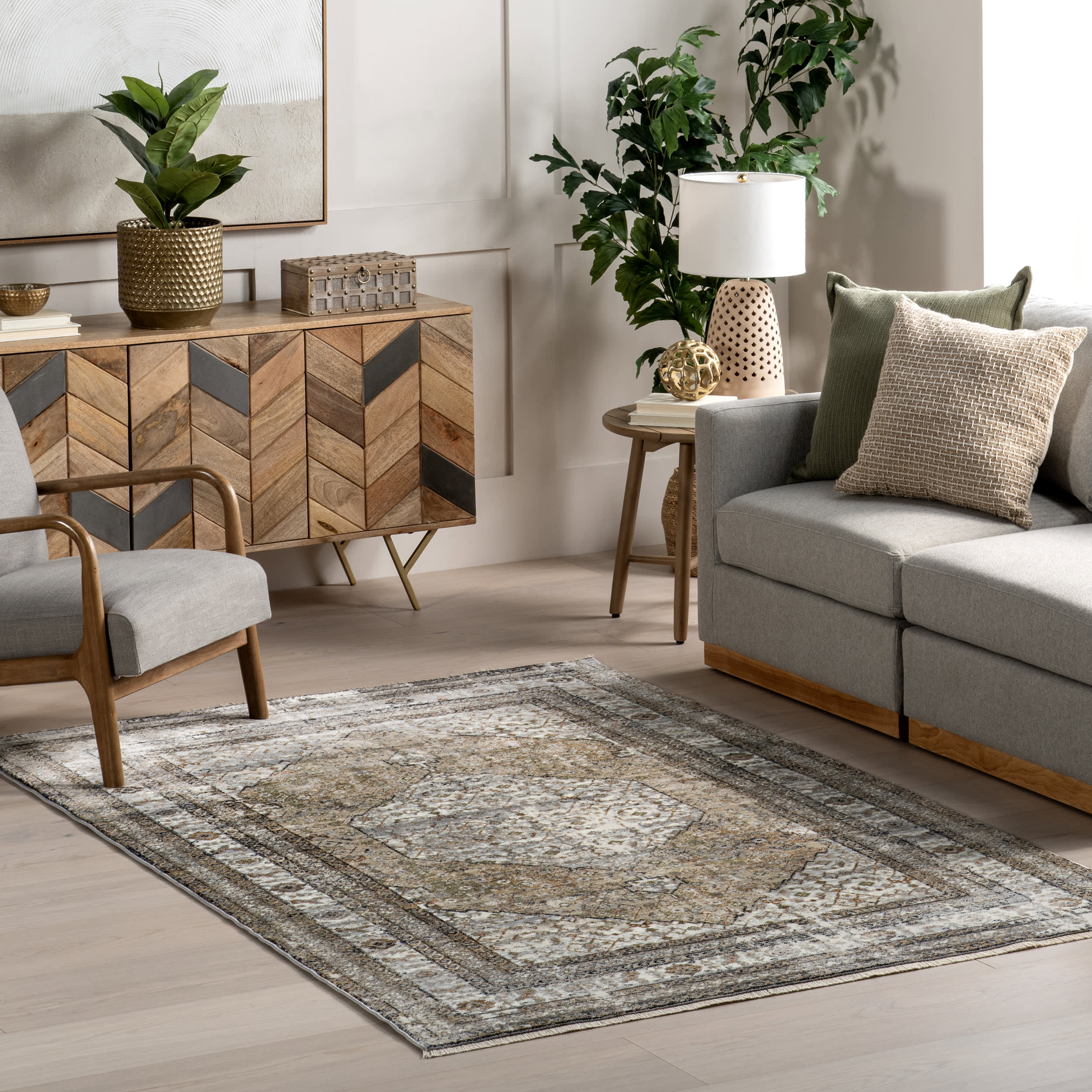 Vintage Medallion Fringe Rug | Light Brown - Image 2