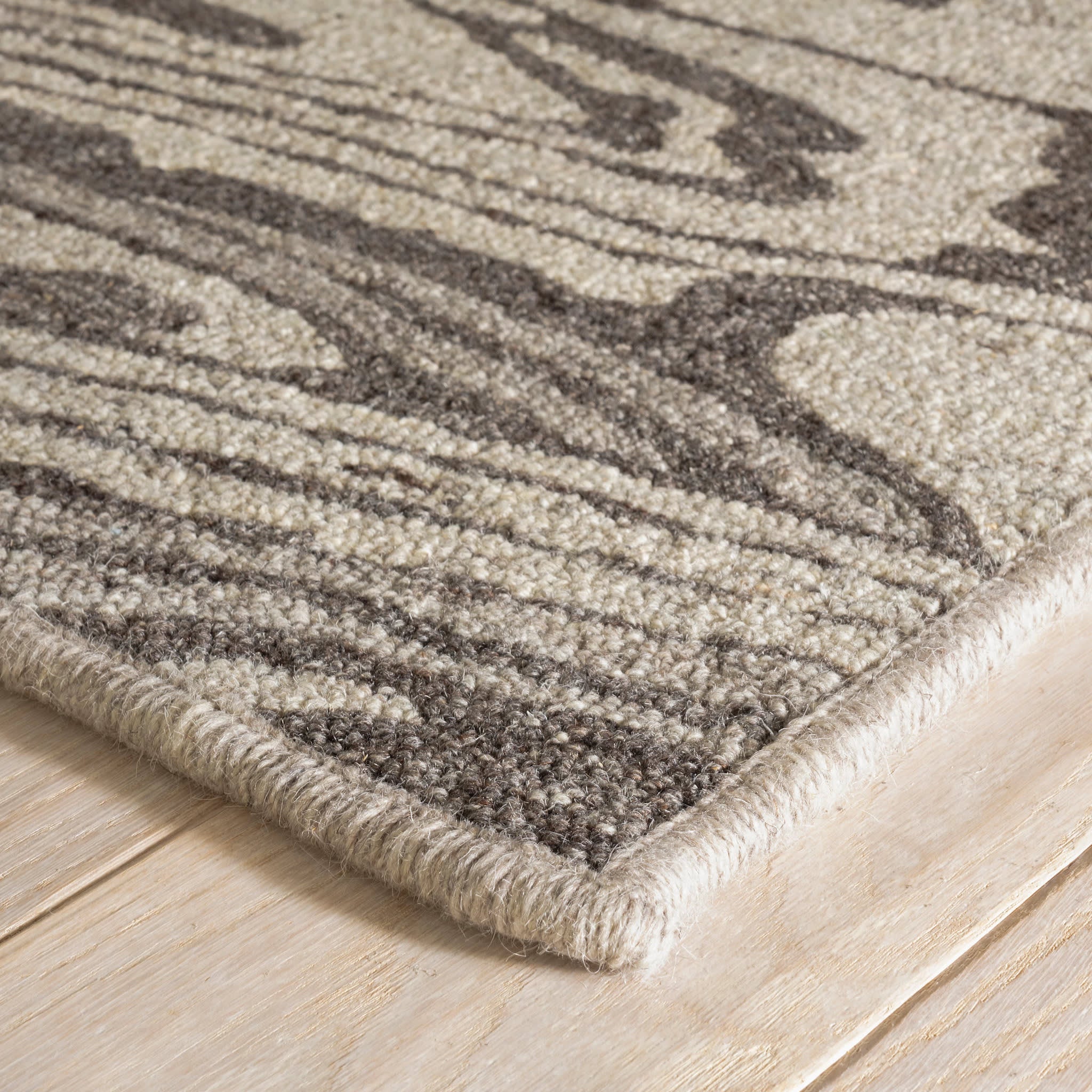 Weston Hand Micro Hooked Wool Custom Rug by Bunny Williams | Grey - Image 4