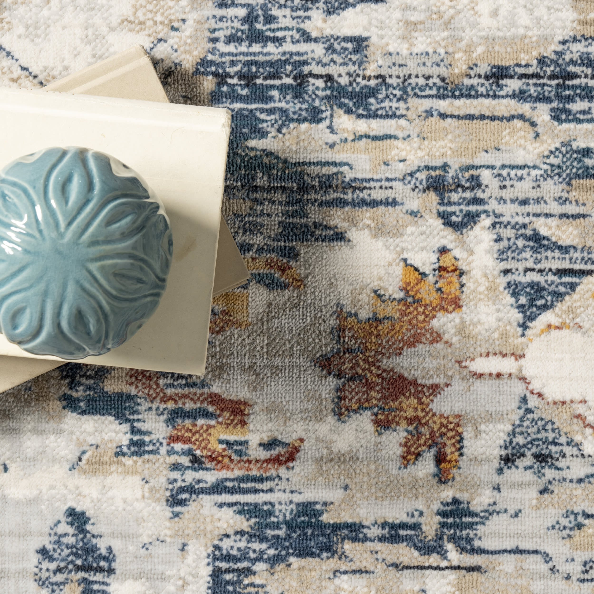 Winged Cartouche Rug | Grey - Image 2