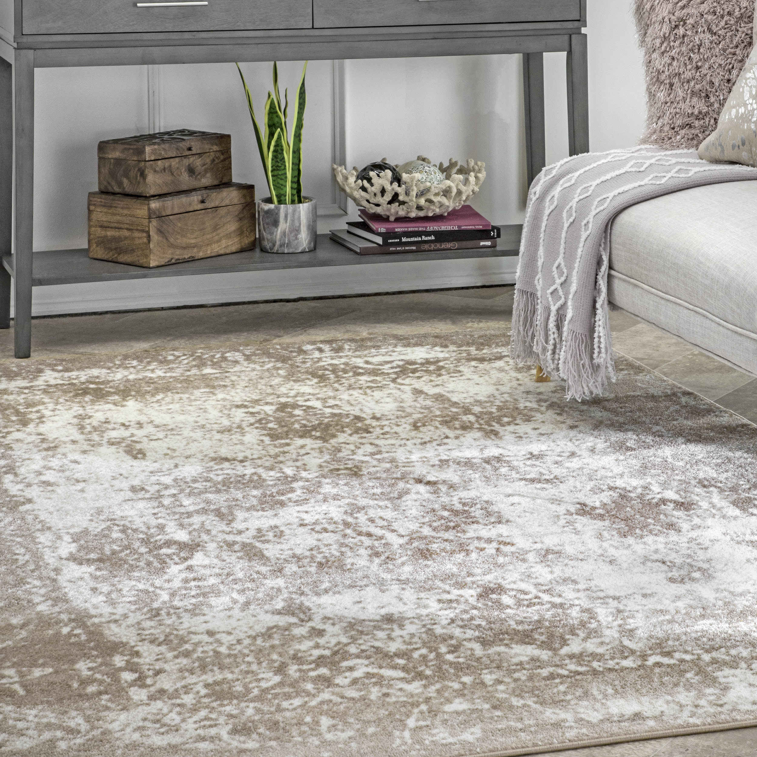 Wispy Floral Medallion Rug | Beige - Image 2