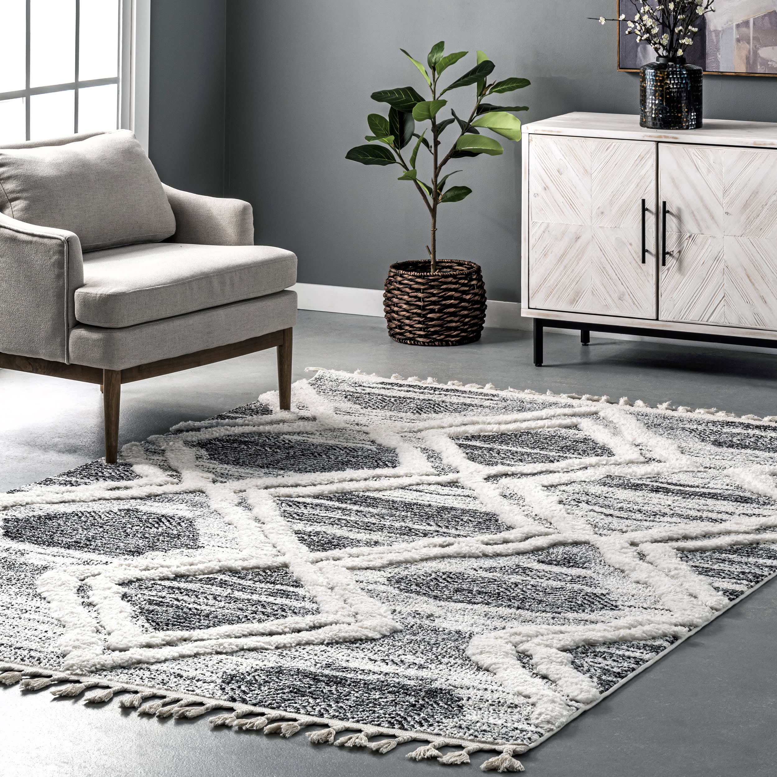 Wren Textured Trellis Rug | Grey - Image 2