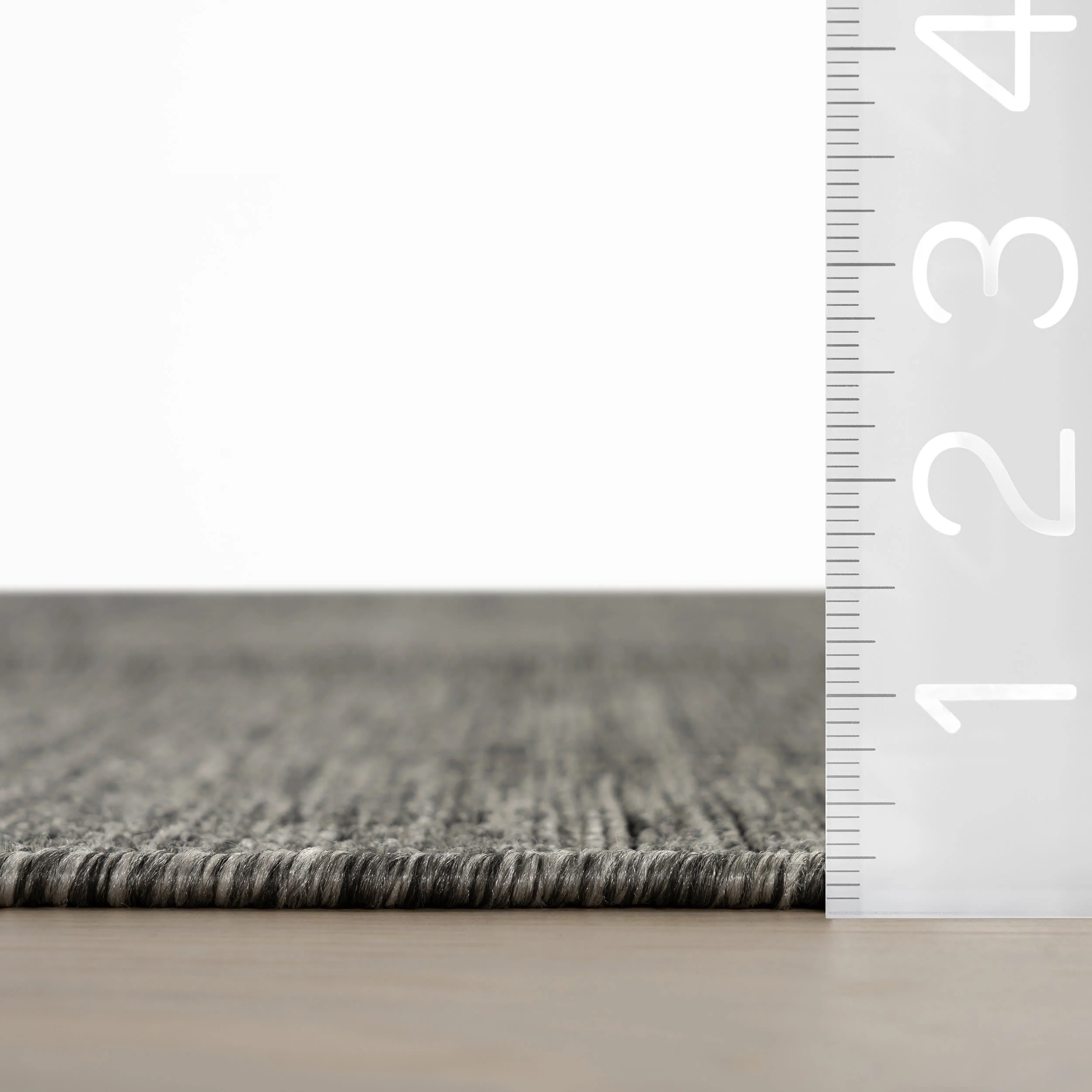 Zelai Modern Geometric Indoor/Outdoor Rug | Grey - Image 6