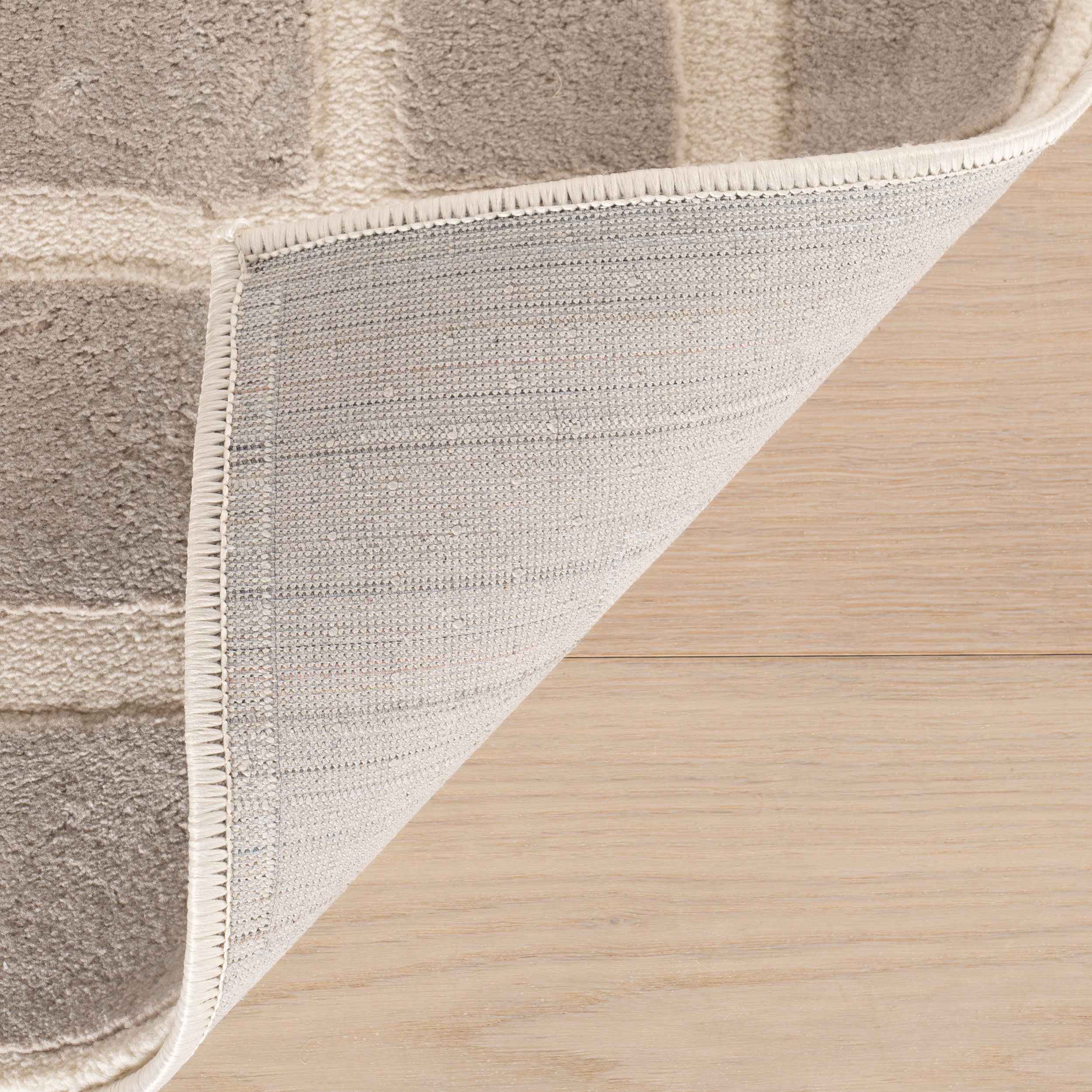 Zephyra Checkered Plush Textured Washable Rug | Cream/Grey - Image 8