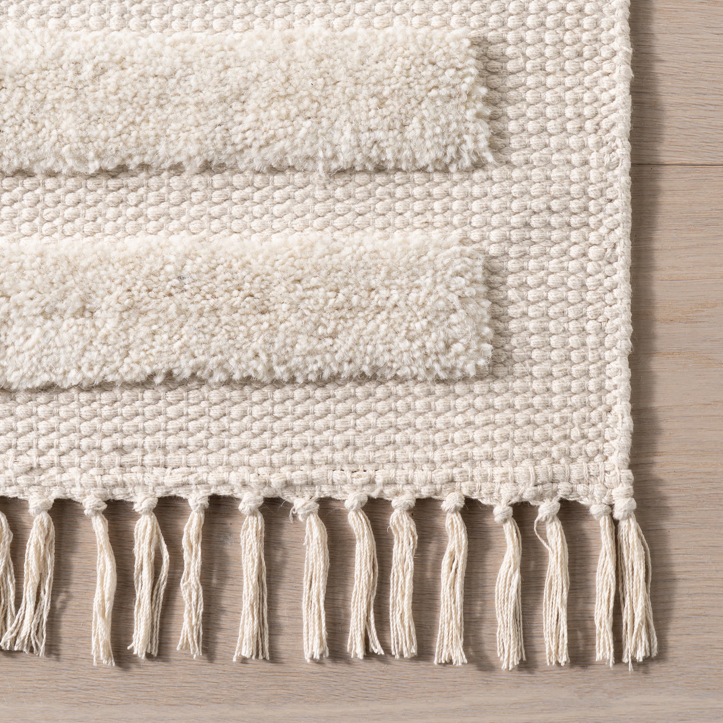 Zira Solid Mid-Century Modern Rug | Ivory - Image 4