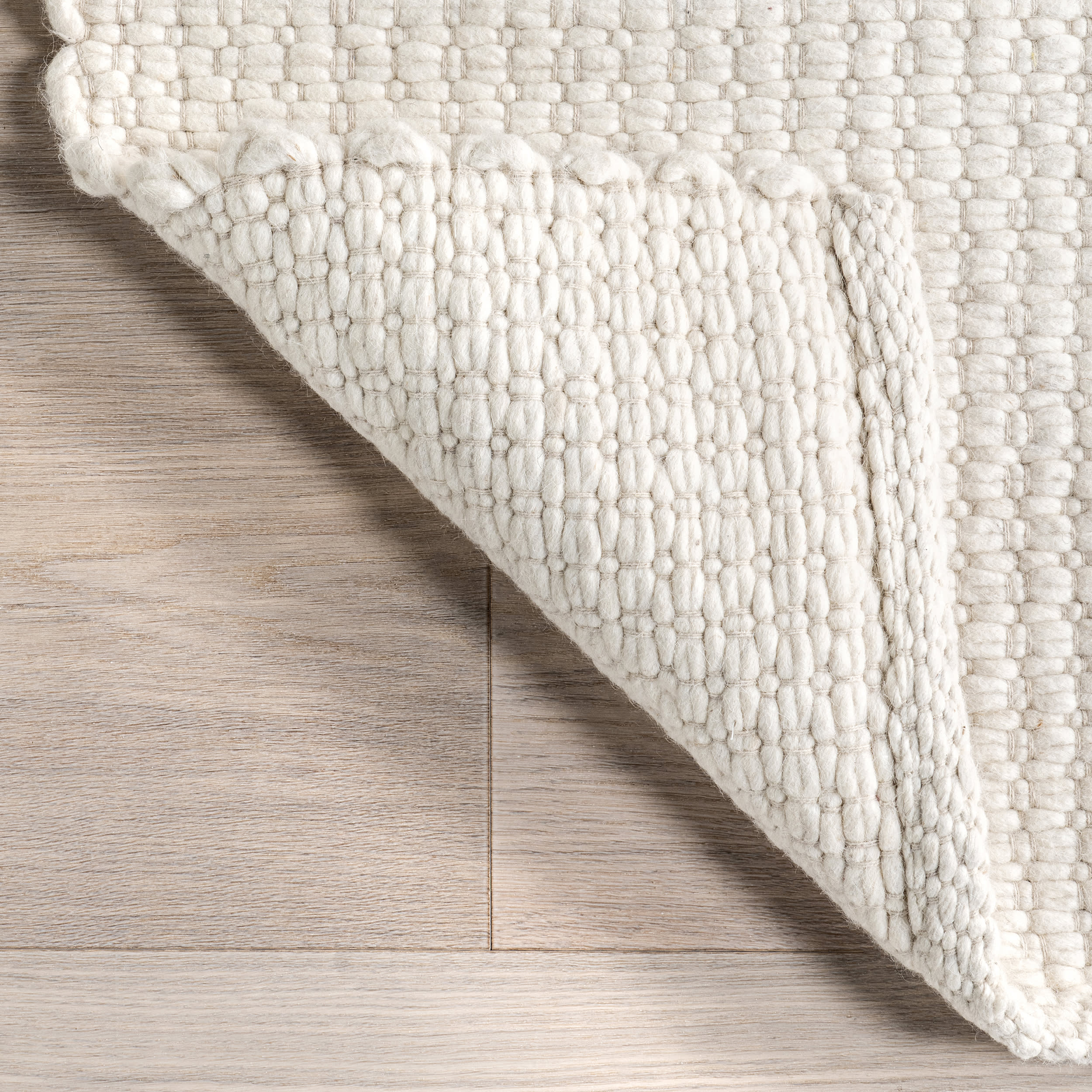 Zya Handwoven Chunky Wool Rug | Ivory - Image 6